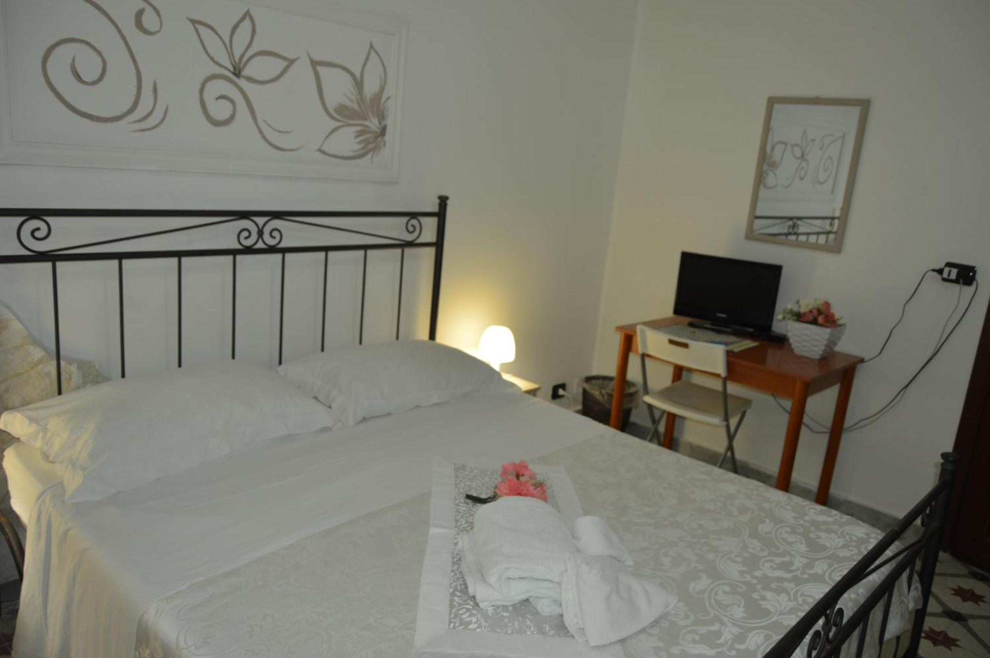 Bed And Breakfast Vecchio Porto Катанія Екстер'єр фото